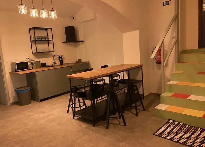 Capsule Erbenova * Prague