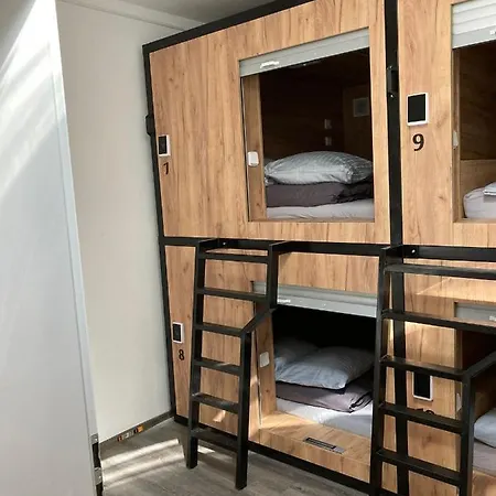 Hostel Capsule Erbenova Praag