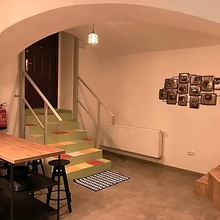 Capsule Erbenova Hostel Praha