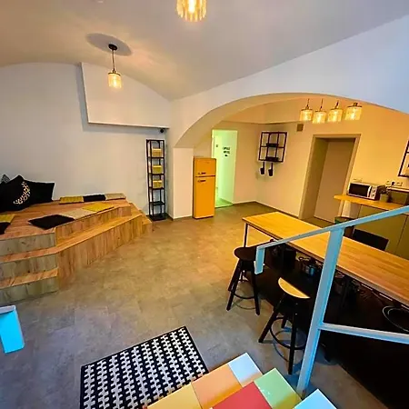 Capsule Erbenova Hostel
